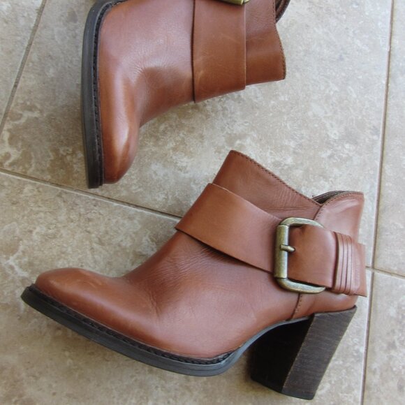 Steve Madden Size 8 "Fairlow" Brown Leather Ankle Boots - Picture 8 of 8